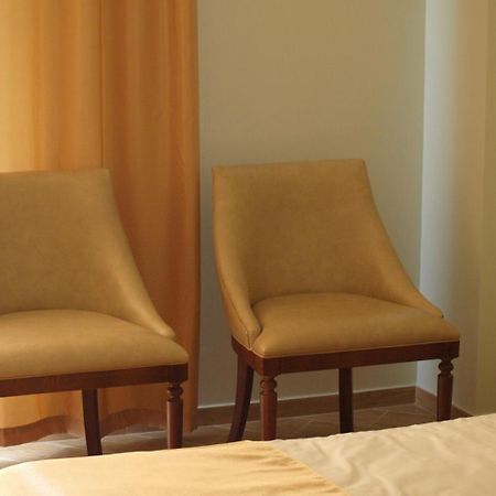 Hotel Acra Sukhumi Luaran gambar
