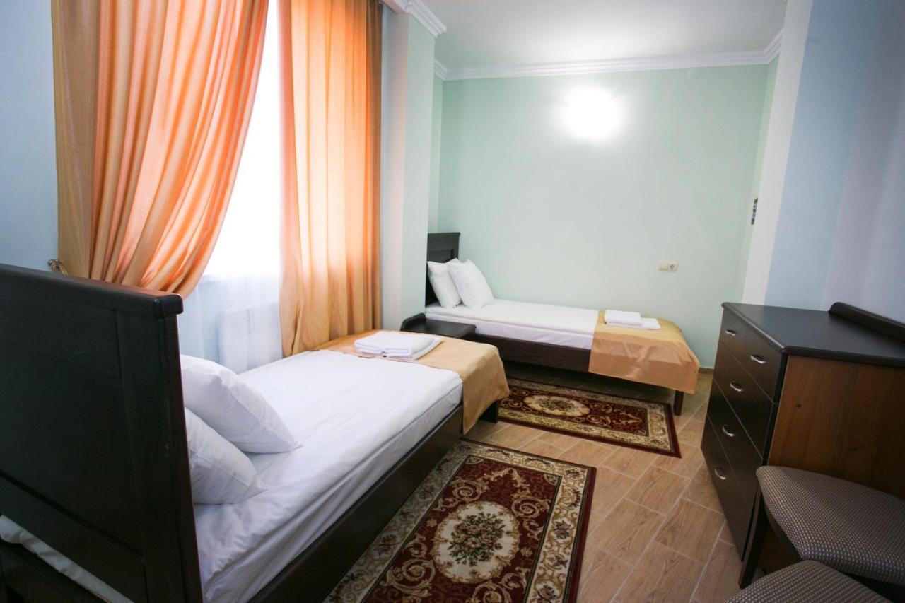Hotel Acra Sukhumi Luaran gambar