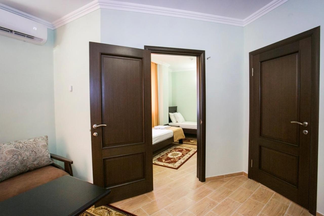 Hotel Acra Sukhumi Luaran gambar