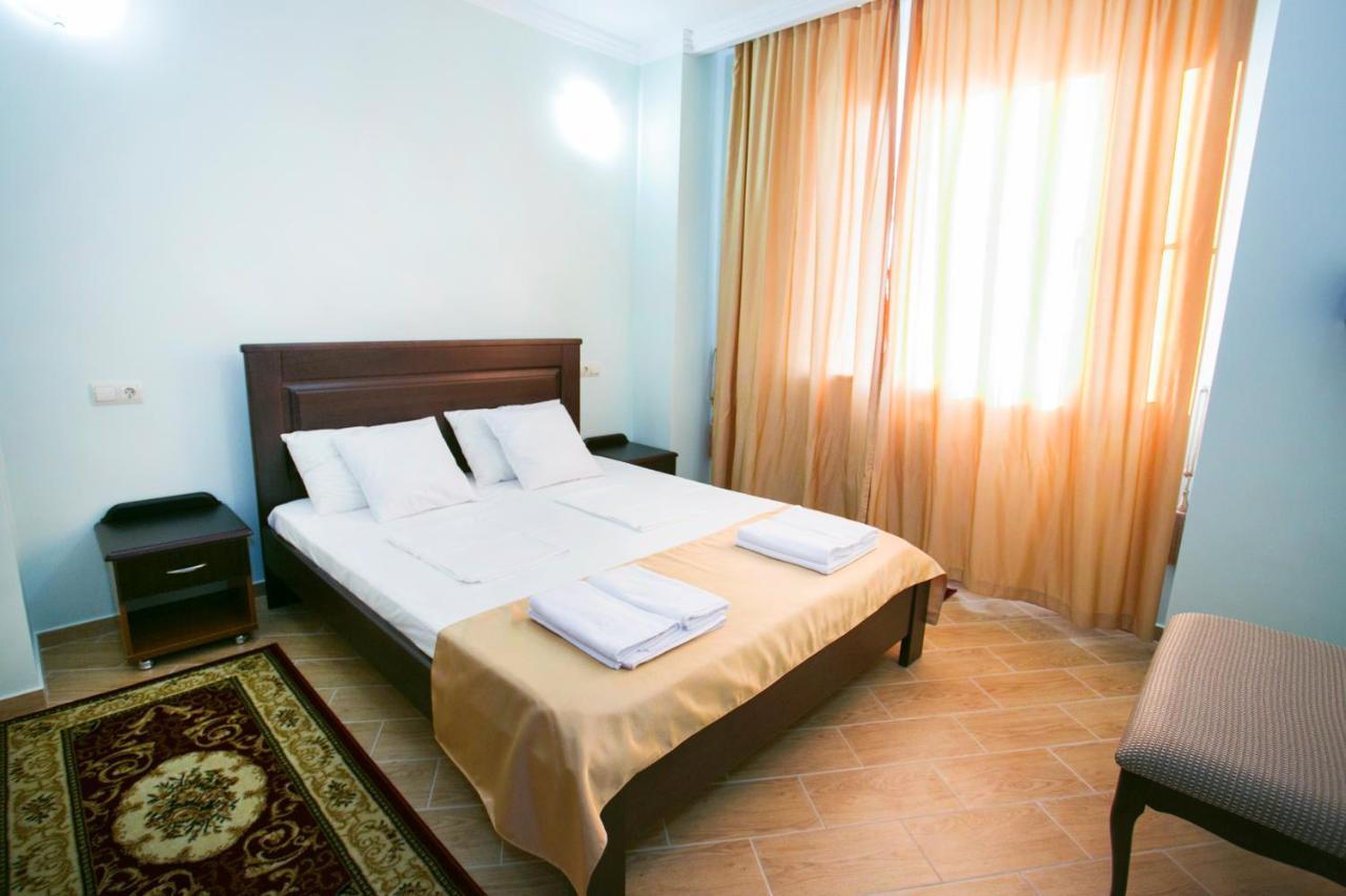 Hotel Acra Sukhumi Luaran gambar