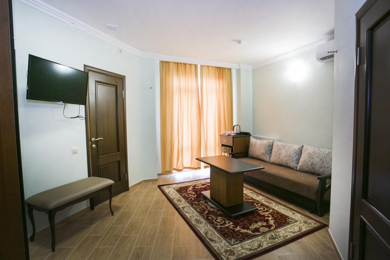 Hotel Acra Sukhumi Luaran gambar