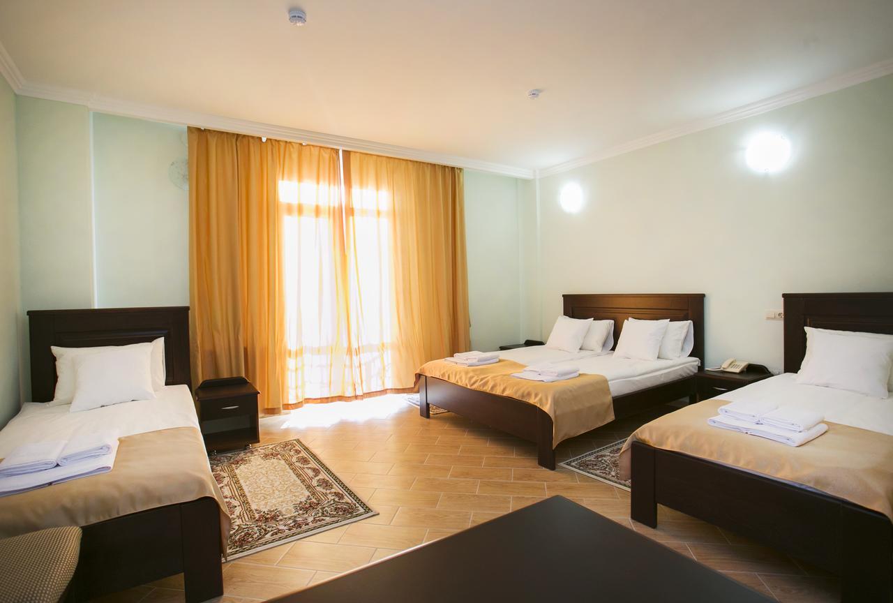 Hotel Acra Sukhumi Luaran gambar