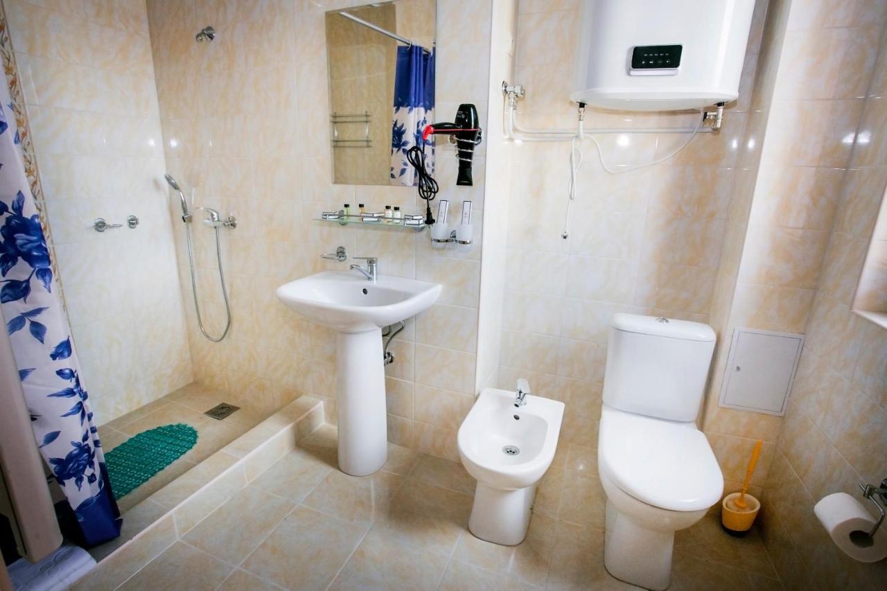 Hotel Acra Sukhumi Luaran gambar