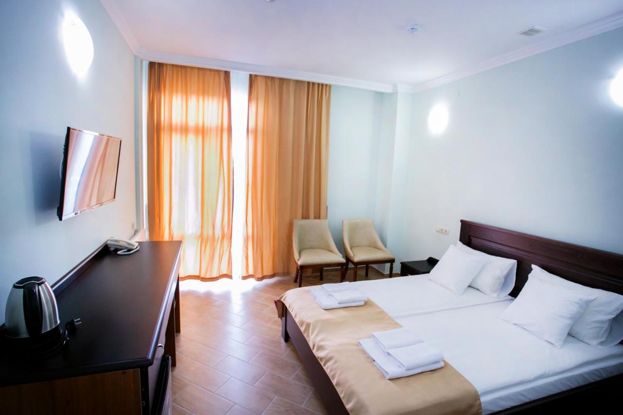 Hotel Acra Sukhumi Luaran gambar